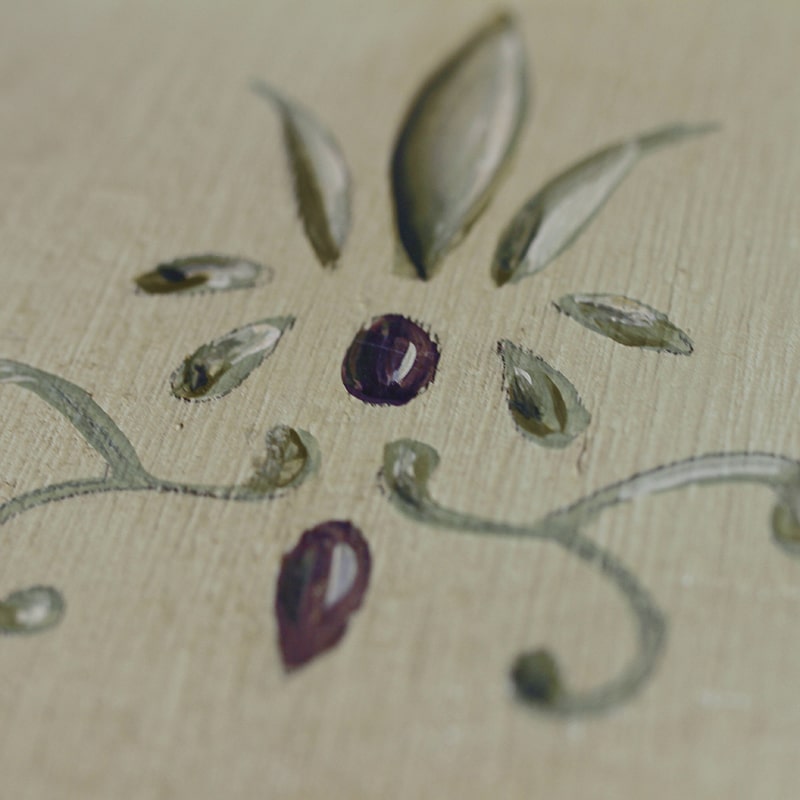 détail peint avec la chalkpaint d'Annie Sloan par La Fée Caséine