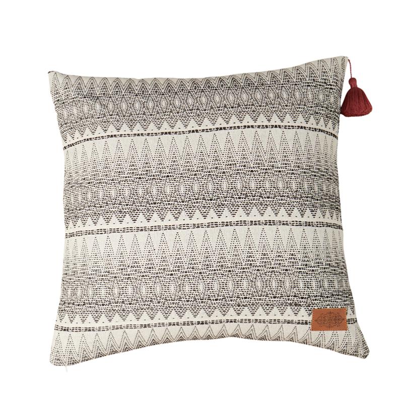 Housse de coussin à motifs gris GUSTAV 1 Housse de coussin à motifs gris GUSTAV