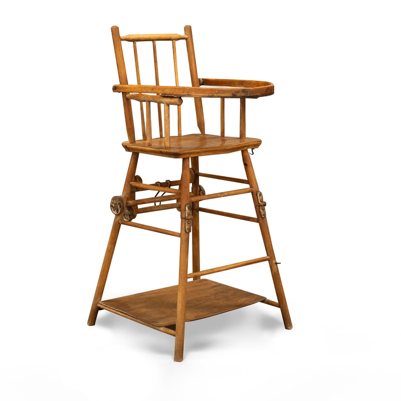 Chaise haute pour bébé ancienne - Relooking de l'atelier - La Fée
